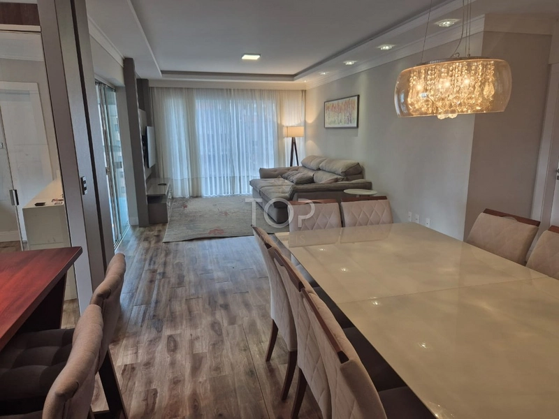 LINDO APARTAMENTO 3 SUITES MOBILIADO MEIA PRAIA : 2ª foto da galeria de imagens do imóvel