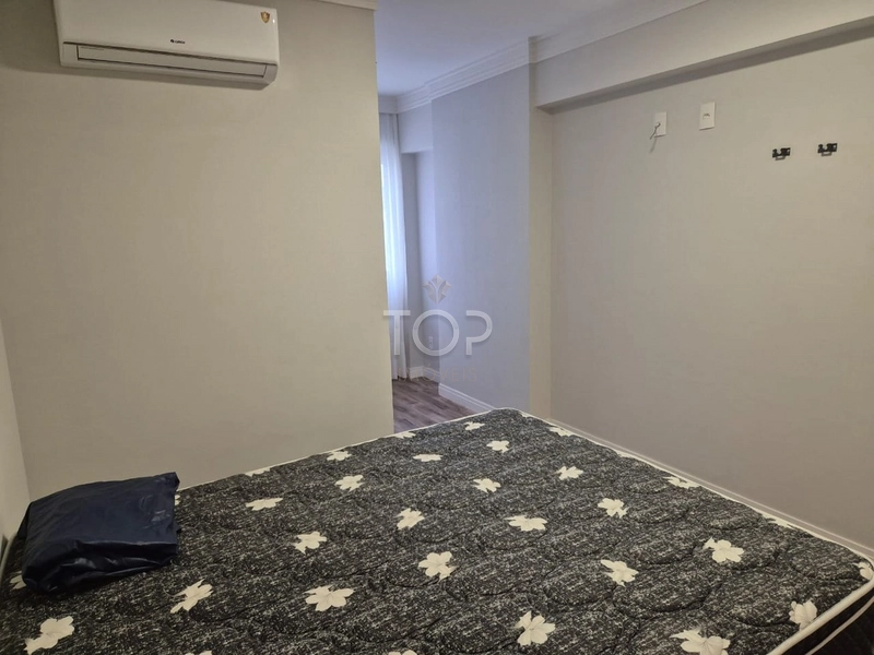 LINDO APARTAMENTO 3 SUITES MOBILIADO MEIA PRAIA : 25ª foto da galeria de imagens do imóvel