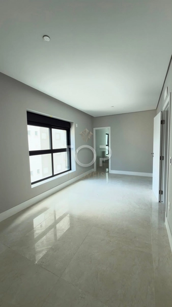 APARTAMENTO ALTO PADRÃO COM VISTA PARA O MAR EM MEIA PRAIA: 15ª foto da galeria de imagens do imóvel