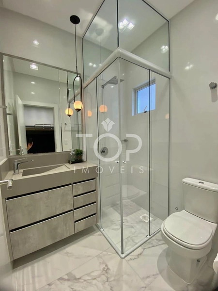 APARTAMENTO  04 SUÍTES QUADRA MAR EM MEIA PRAIA: 27ª foto da galeria de imagens do imóvel