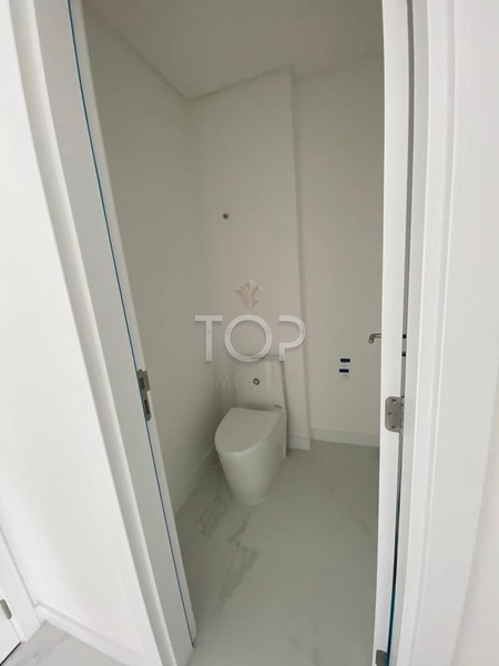 APARTAMENTO PRONTO EM MEIA PRAIA: 9ª foto da galeria de imagens do imóvel