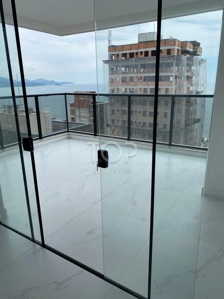 APARTAMENTO PRONTO EM MEIA PRAIA: 3ª foto da galeria de imagens do imóvel