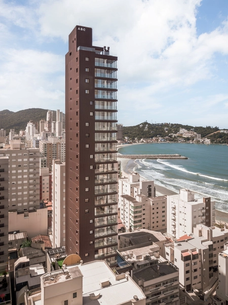 LANÇAMENTO EM MEIA PRAIA: 30ª foto da galeria de imagens do imóvel