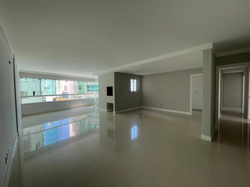APARTAMENTO PRONTO EM BALNEÁRIO CAMBORIÚ: 3ª foto da galeria de imagens do imóvel