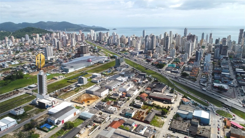 OPORTUNIDADE EM ITAPEMA: 10ª foto da galeria de imagens do imóvel