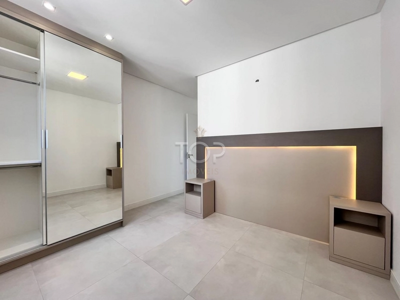 APARTAMENTO SEMI-MOBILIADO EM ITAPEMA: 11ª foto da galeria de imagens do imóvel