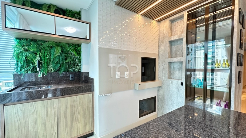 EXCELENTE APARTAMENTO EM MEIA-PRAIA!: 7ª foto da galeria de imagens do imóvel