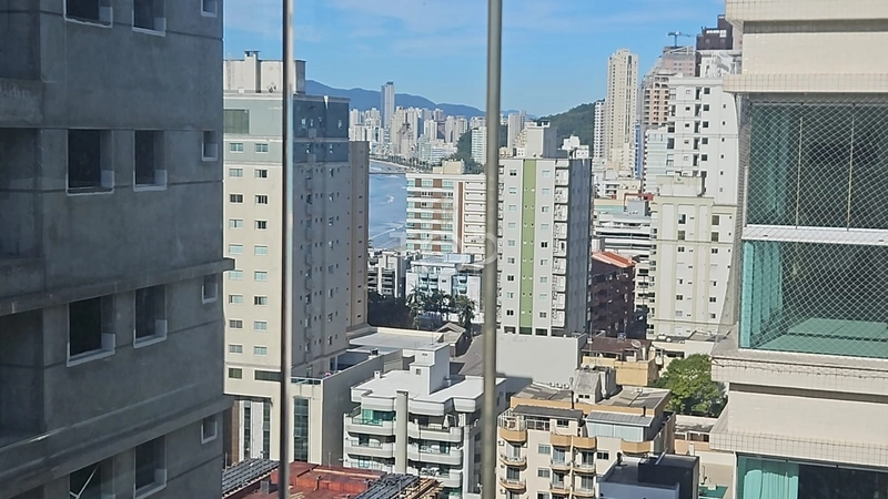 MOBILIADO EM ITAPEMA: 15ª foto da galeria de imagens do imóvel