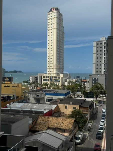 APARTAMENTO PRONTO COM VISTA PARA O MAR EM ITAPEMA: 11ª foto da galeria de imagens do imóvel