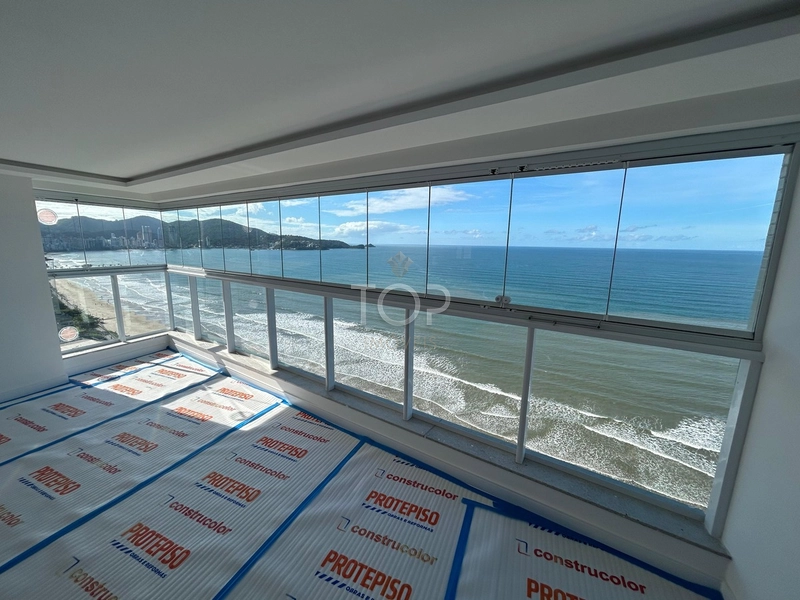 LUXO, REQUINTE E SOFISTICAÇÃO EM ITAPEMA SC FRENTE MAR: 22ª foto da galeria de imagens do imóvel