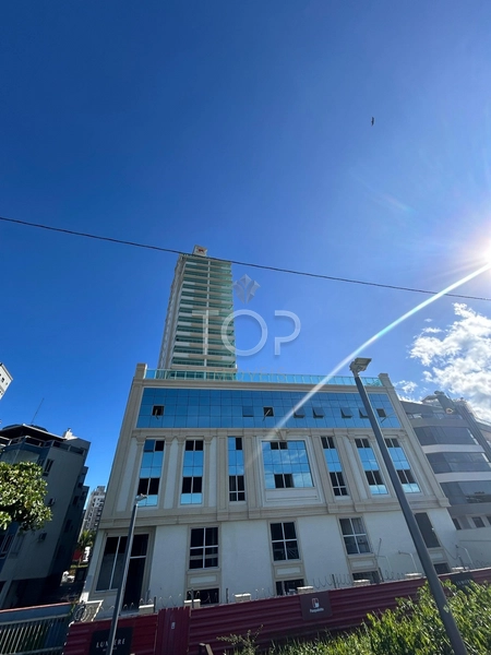LUXO, REQUINTE E SOFISTICAÇÃO EM ITAPEMA SC FRENTE MAR: 12ª foto da galeria de imagens do imóvel