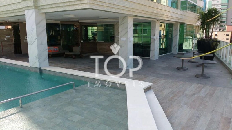MOBILIADO E DECORADO A 140M DO MAR,NO CENTRO DE ITAPEMA: 9ª foto da galeria de imagens do imóvel
