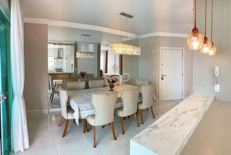 APARTAMENTO MOBILIADO EM MEIA PRAIA: 10ª foto da galeria de imagens do imóvel
