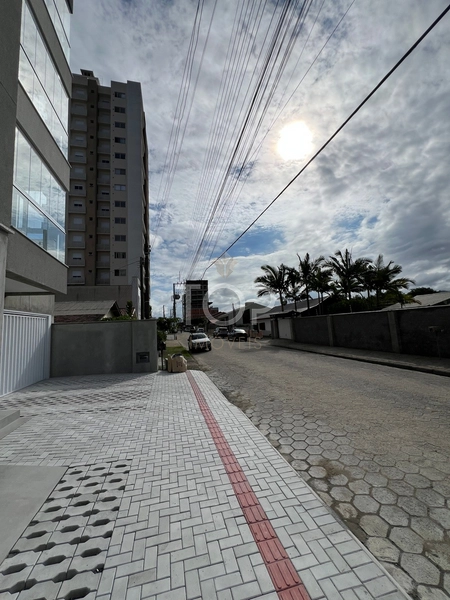 Apartamento novo com duas suítes: 4ª foto da galeria de imagens do imóvel