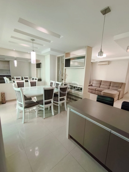 Apartamento mobiliado e com vista mar em Meia Praia: 20ª foto da galeria de imagens do imóvel