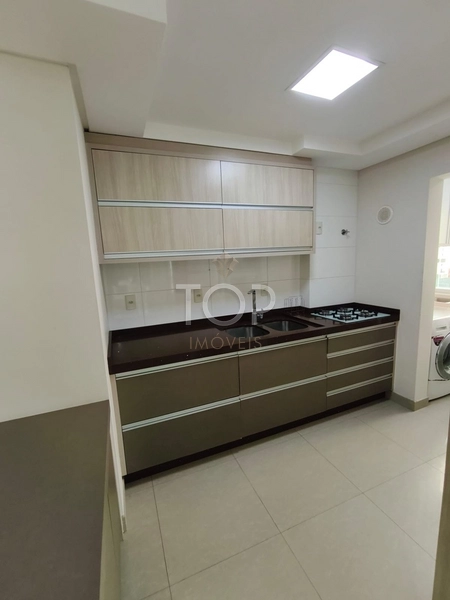 Apartamento mobiliado e com vista mar em Meia Praia: 19ª foto da galeria de imagens do imóvel
