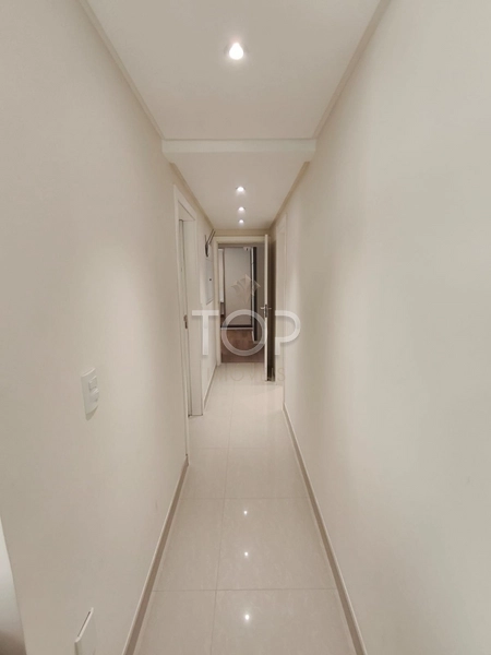 Apartamento mobiliado e com vista mar em Meia Praia: 16ª foto da galeria de imagens do imóvel