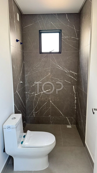 Apartamento pronto em Meia Praia: 11ª foto da galeria de imagens do imóvel