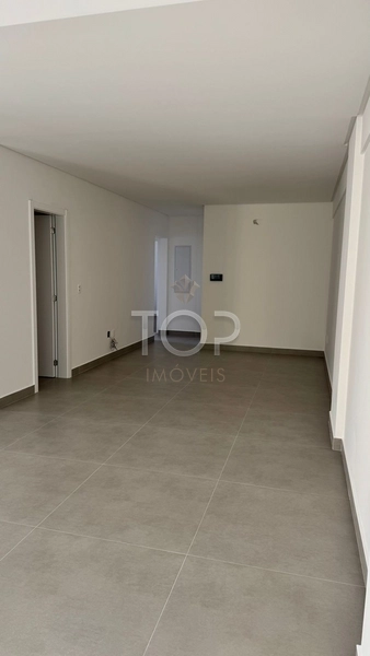 Apartamento pronto em Meia Praia: 5ª foto da galeria de imagens do imóvel