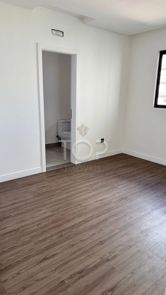 Apartamento pronto em Meia Praia: 10ª foto da galeria de imagens do imóvel