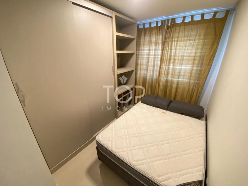 LINDO APARTAMENTO, PRONTO PARA MORAR EM MEIA PRAIA: 5ª foto da galeria de imagens do imóvel