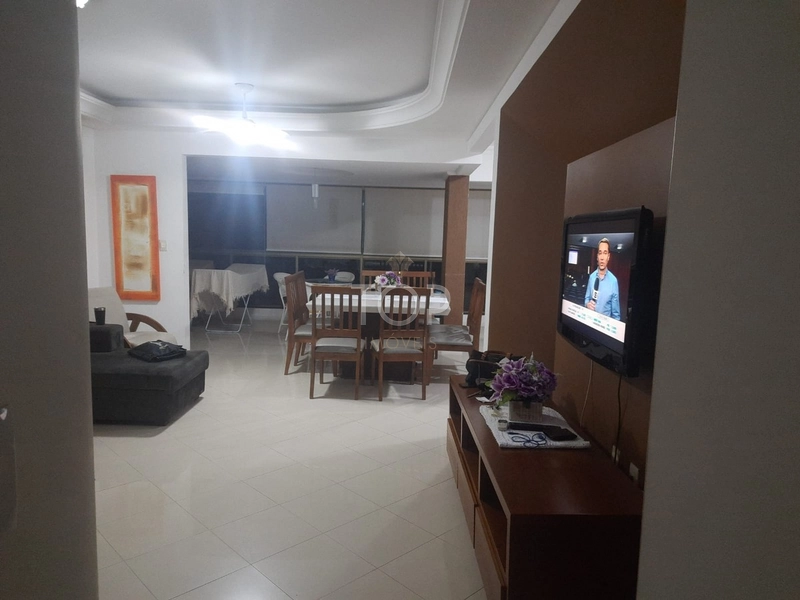 MOBILIADO EM MEIA PRAIA: 26ª foto da galeria de imagens do imóvel