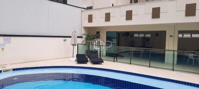 MOBILIADO EM MEIA PRAIA: 1ª foto da galeria de imagens do imóvel