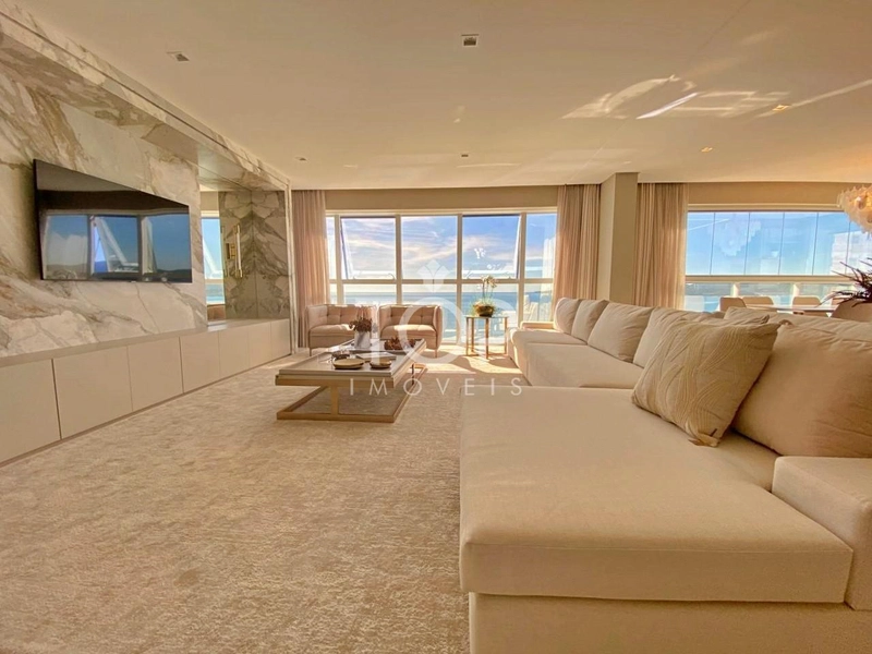 APARTAMENTO PRONTO FRENTE MAR EM MEIA PRAIA.: 5ª foto da galeria de imagens do imóvel