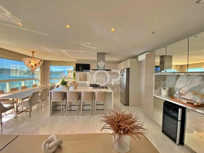 APARTAMENTO PRONTO FRENTE MAR EM MEIA PRAIA.: 2ª foto da galeria de imagens do imóvel