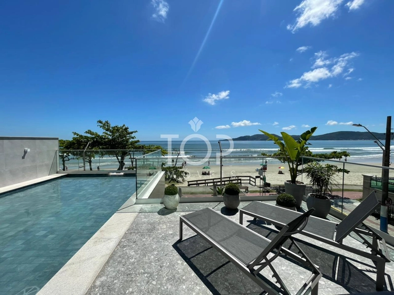 APARTAMENTO PRONTO FRENTE MAR EM MEIA PRAIA.: 45ª foto da galeria de imagens do imóvel