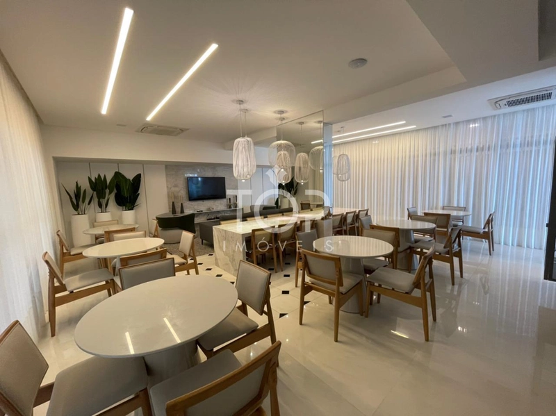 APARTAMENTO PRONTO FRENTE MAR EM MEIA PRAIA.: 47ª foto da galeria de imagens do imóvel