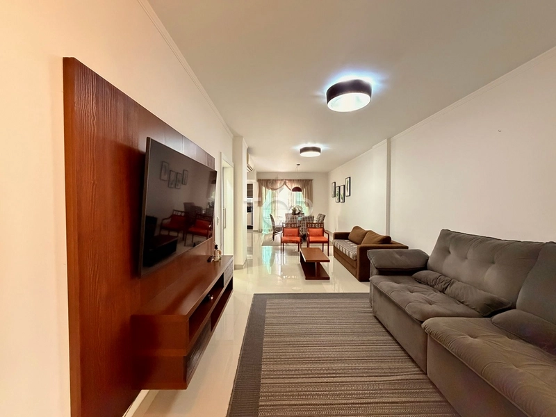APARTAMENTO NO CORAÇAO DA MEIA PRAIA: 16ª foto da galeria de imagens do imóvel