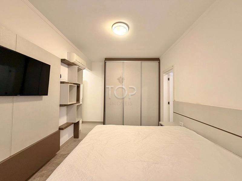 APARTAMENTO NO CORAÇAO DA MEIA PRAIA: 24ª foto da galeria de imagens do imóvel