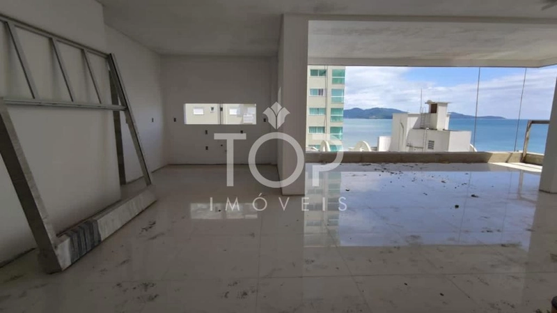 ÓTIMO APARTAMENTO NA QUADRA DO MAR! 3 SUÍTES NOVO: 3ª foto da galeria de imagens do imóvel