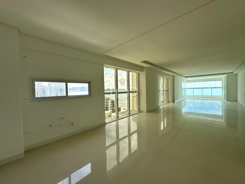 APARTAMENTO 4 SUITES VISTA MAR MEIA PRAIA ITAPEMA: 2ª foto da galeria de imagens do imóvel