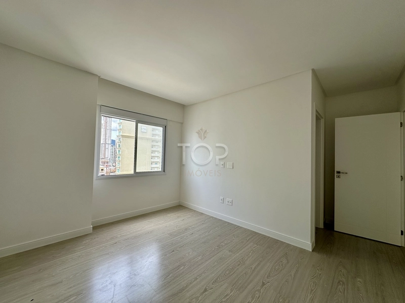APARTAMENTO 4 SUITES VISTA MAR MEIA PRAIA ITAPEMA: 17ª foto da galeria de imagens do imóvel