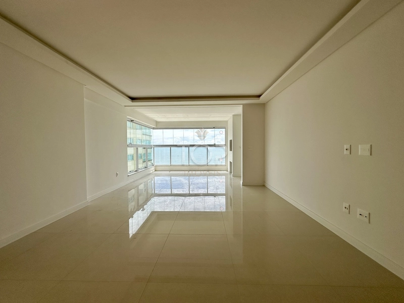 APARTAMENTO 4 SUITES VISTA MAR MEIA PRAIA ITAPEMA: 8ª foto da galeria de imagens do imóvel