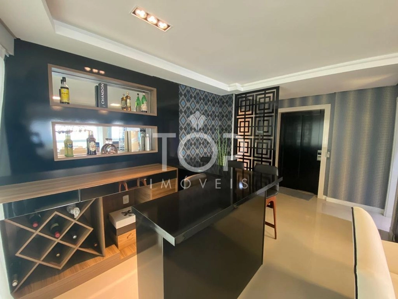 APARTAMENTO COM VISTA PANORÂMICA EM MEIA PRAIA: 30ª foto da galeria de imagens do imóvel