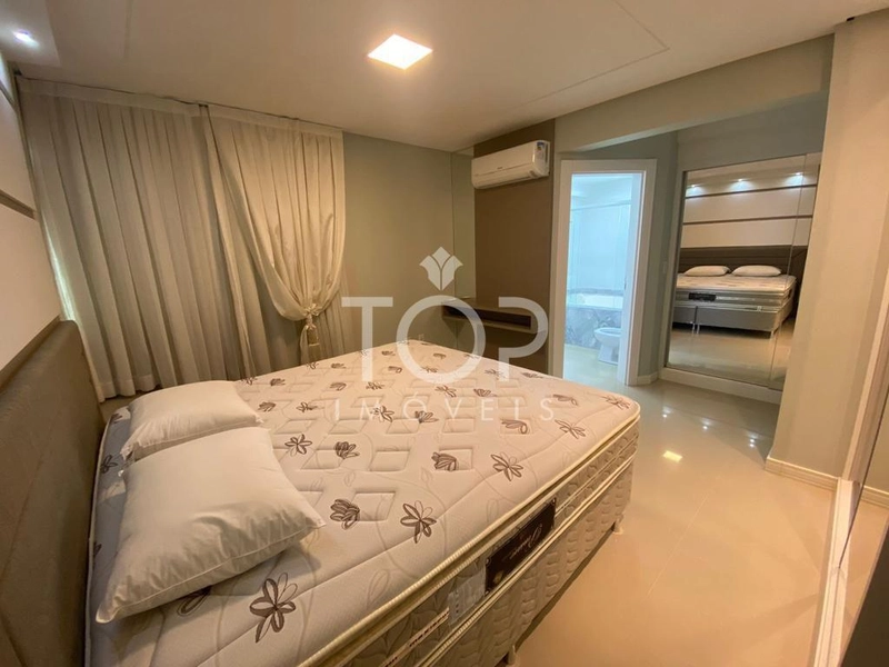 APARTAMENTO COM VISTA PANORÂMICA EM MEIA PRAIA: 21ª foto da galeria de imagens do imóvel