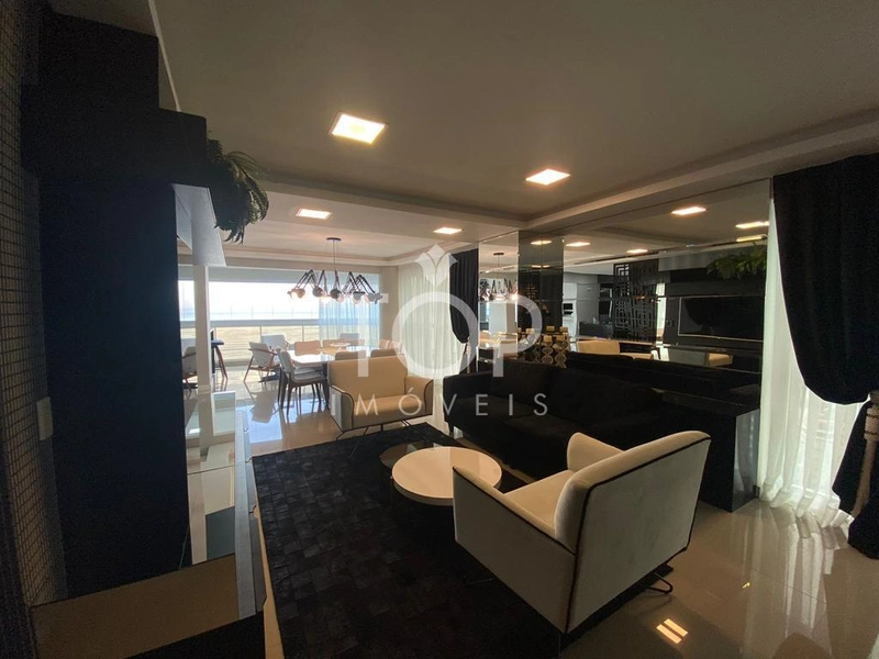 APARTAMENTO COM VISTA PANORÂMICA EM MEIA PRAIA: 31ª foto da galeria de imagens do imóvel