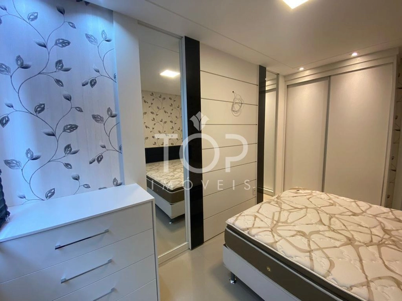 APARTAMENTO COM VISTA PANORÂMICA EM MEIA PRAIA: 16ª foto da galeria de imagens do imóvel