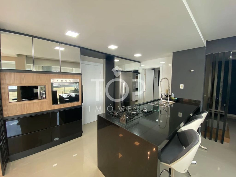 APARTAMENTO COM VISTA PANORÂMICA EM MEIA PRAIA: 27ª foto da galeria de imagens do imóvel