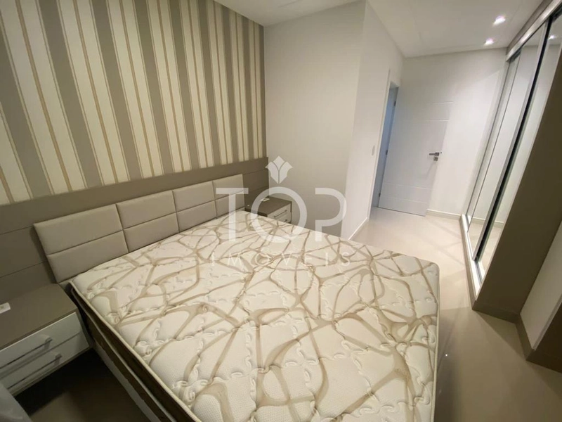 APARTAMENTO COM VISTA PANORÂMICA EM MEIA PRAIA: 9ª foto da galeria de imagens do imóvel