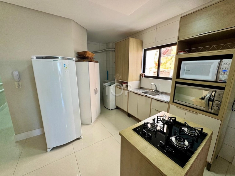 MOBILIADO EM PORTO BELO: 6ª foto da galeria de imagens do imóvel
