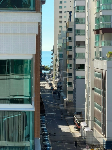 MOBILIADO EM MEIA PRAIA: 7ª foto da galeria de imagens do imóvel