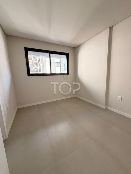 PRONTO PARA MORAR EM ITAPEMA: 8ª foto da galeria de imagens do imóvel