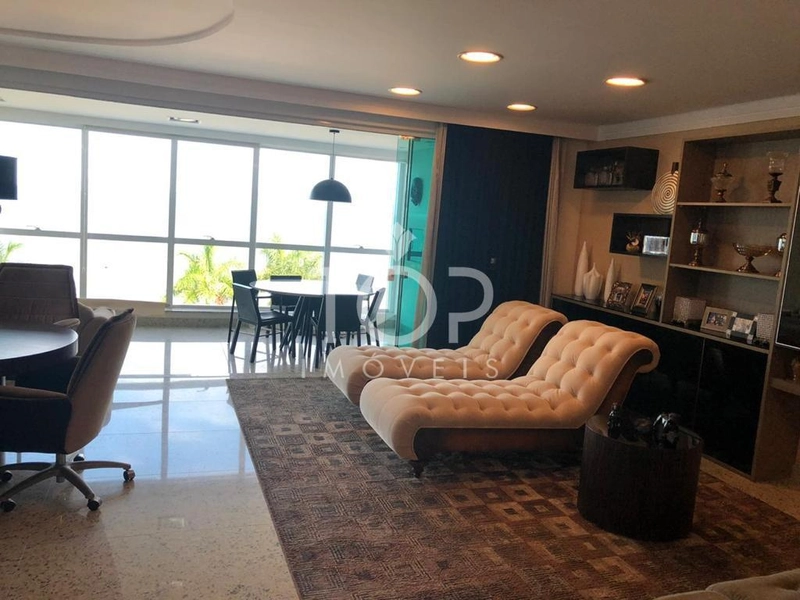 APARTAMENTO FRENTE MAR EM ITAPEMA CENTRO: 2ª foto da galeria de imagens do imóvel