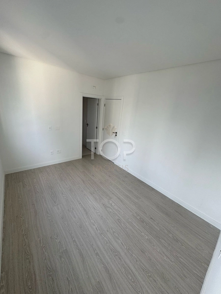 APARTAMENTO FRENTE AVENIDA ALTO PADRAO MEIA PRAIA: 22ª foto da galeria de imagens do imóvel