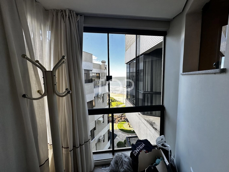 COBERTURA FRENTE MAR EM ITAPEMA: 3ª foto da galeria de imagens do imóvel