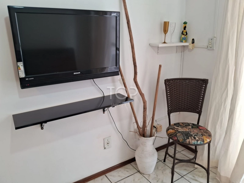 APARTAMENTO LOCALIZADO NO CENTRO DE ITAPEMA: 11ª foto da galeria de imagens do imóvel